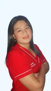 Carmen Carolina Medina Pérez - Auxiliar de Enfermería Te Abrazamos Con Amor